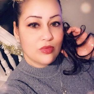 Meet your Posher, Nadia